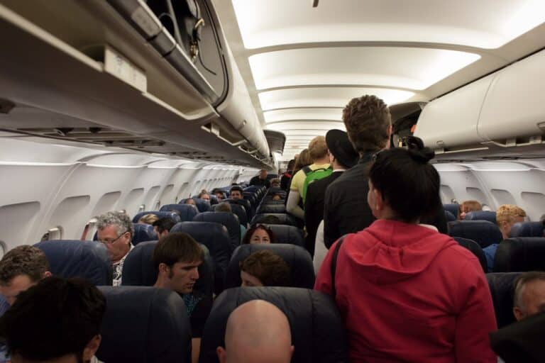 airline-jobs-you-can-outsource